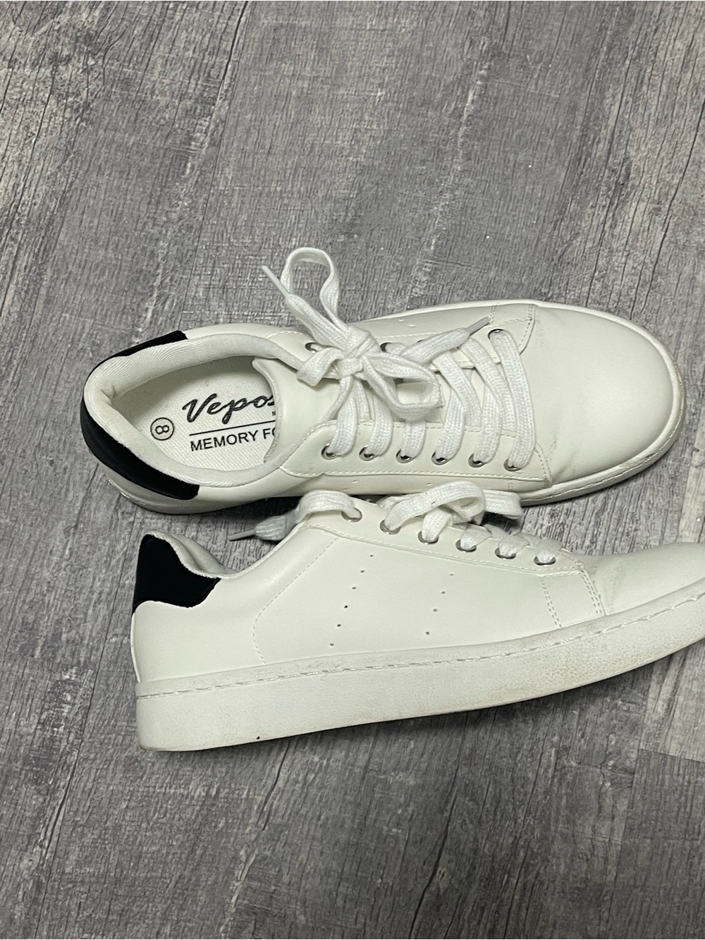 Womens White Size 8  Vepose Brand Waking Shoes